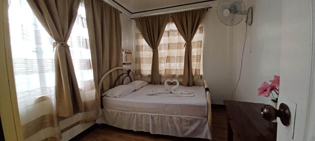 Donsol Aguluz Homestay Екстериор снимка