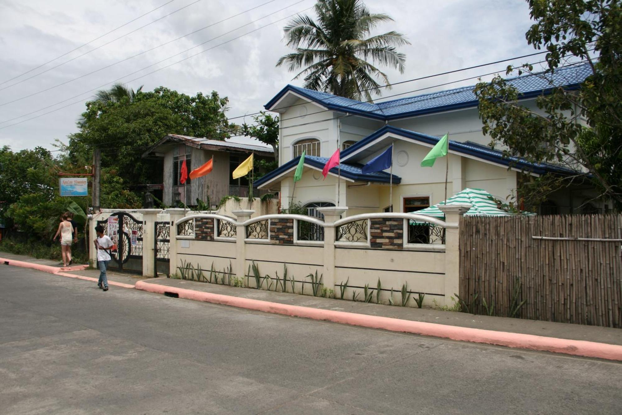 Donsol Aguluz Homestay Екстериор снимка