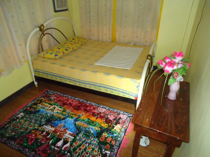 Donsol Aguluz Homestay Екстериор снимка