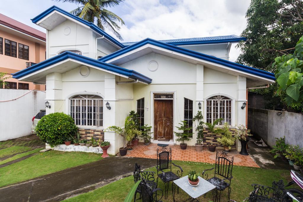 Donsol Aguluz Homestay Екстериор снимка
